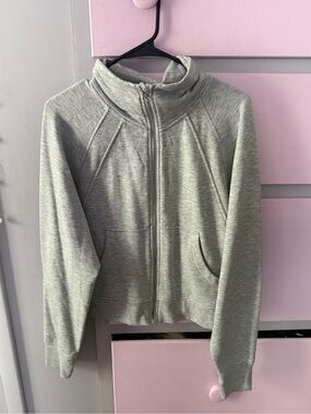 Danskin Light Gray Crew Sweatshirt Size L